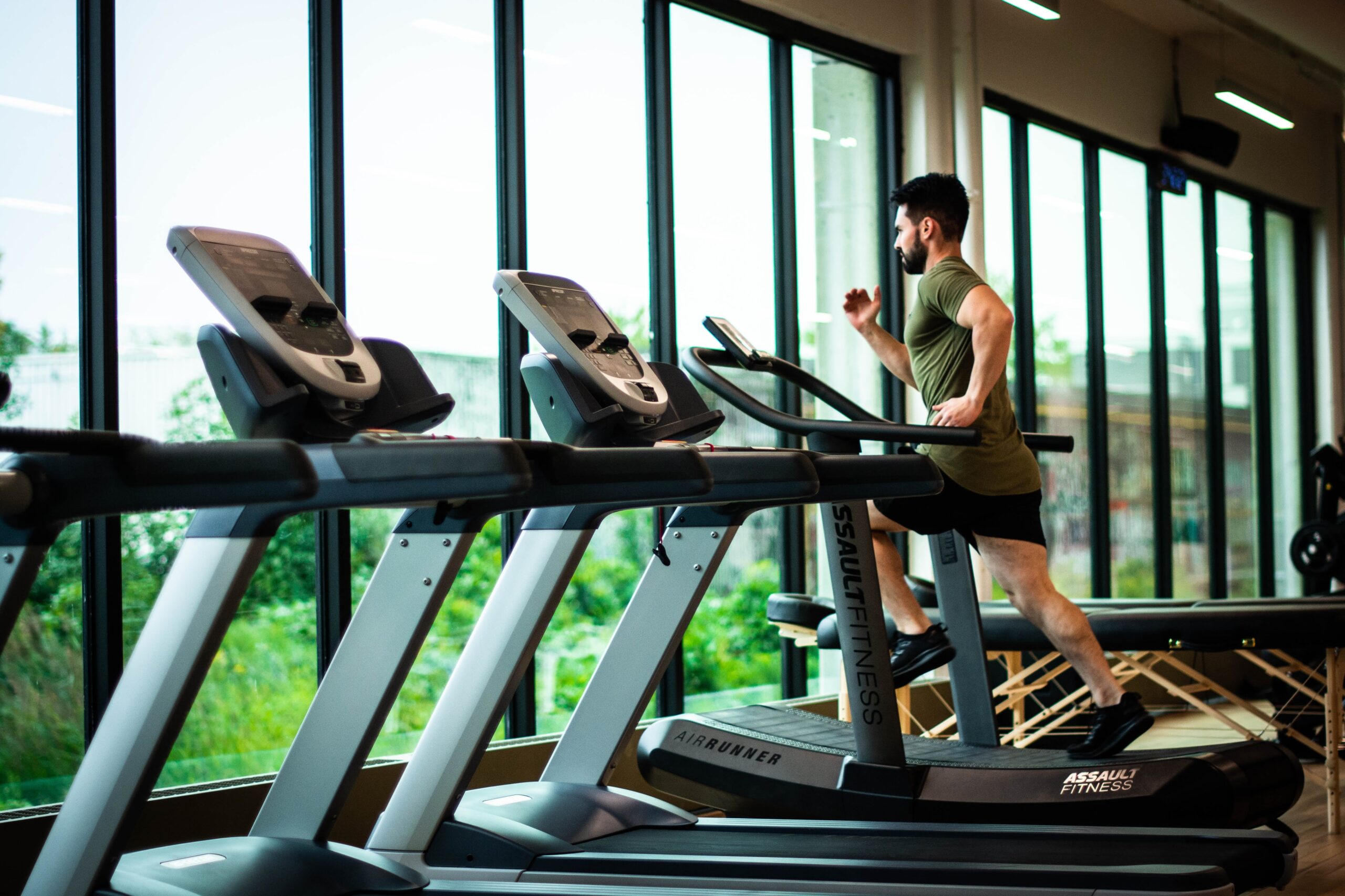 Is it better to use a treadmill or an elliptical machine?